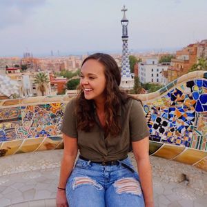 Meet your Posher, Isabella